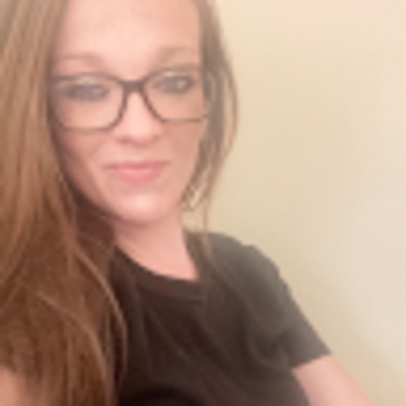 Meet your Posher, Rachael - Picture 1 of 1